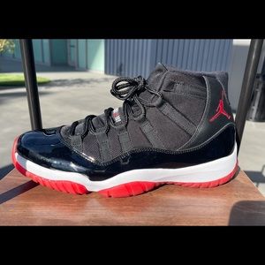 BRED NIKE 11